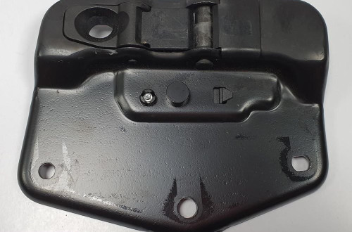 ZAMEK RYGIEL DACHU PRAWY PRZÓD MERCEDES W207