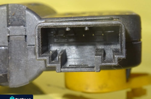 SILNICZEK NAWIEWU NAGRZEWNICY VW 0132801329 NR96