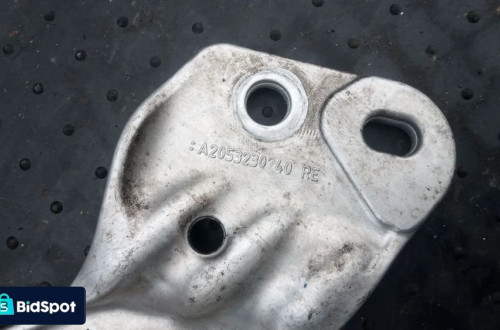 mercedes w253 mocowanie stabilizatora prawe a2053230240