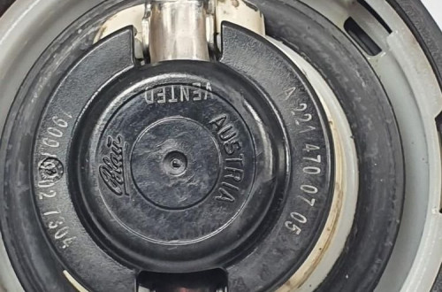 KOREK WLEWU PALIWA MERCEDES W207 A2214700705