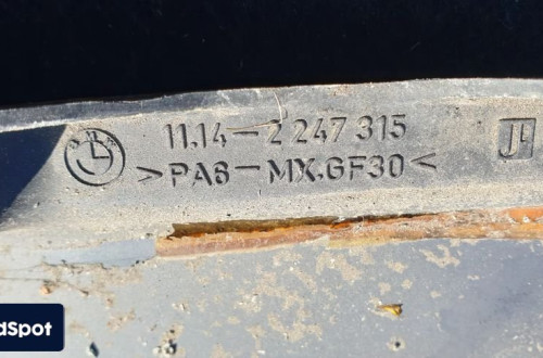 bmw e46 2.0 d osłona pokrywa silnika 2247315