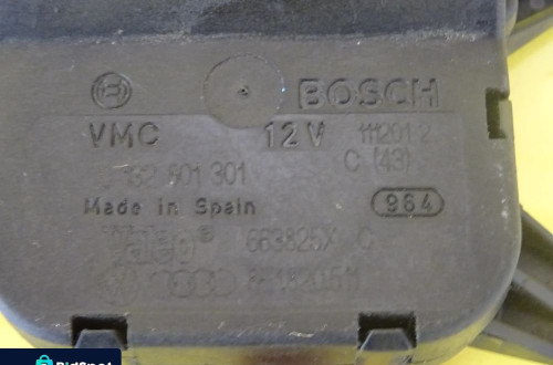SILNICZEK NAWIEWU NAGRZEWNICY AUDI 8E1820511 NR327