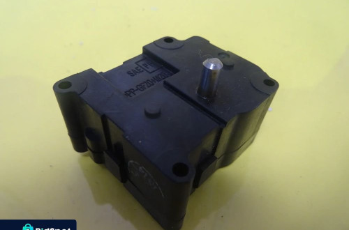 SILNICZEK NAWIEWU NAGRZEWNICY VW 063700-8690 NR88