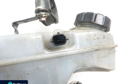 SERWO DACIA DUSTER 1.6 16V 472107616R 03786208314