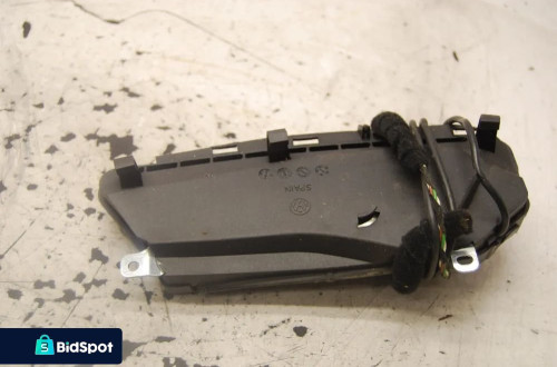 PODUSZKA FOTELA LEWA KIEROWCY AIR BAG 6Q3880241E VW POLO IV 9N1 6Q3880241B