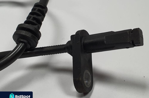 CZUJNIK ABS PRAWY PRZÓD MERCEDES W207 A2075400017