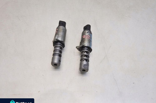 CZUJNIK FAZ ROZRZĄDU SSĄCY AUDI A6 C6 3.2 FSI 06E109257P U229700-0431