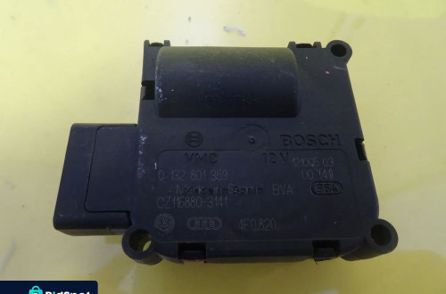 SILNICZEK NAWIEWU NAGRZEWNICY AUDI A6 C6 0132801359 NR90