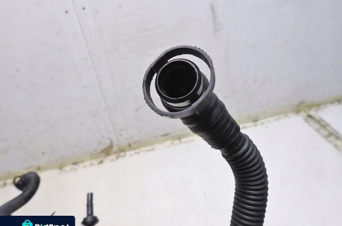 PRZEWÓD ODMY AUDI A6 C6 3.2 FSI