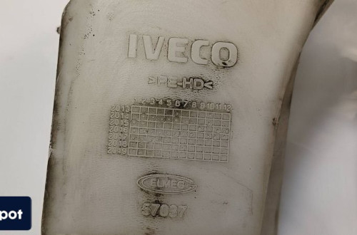 ZBIORNICZEK PŁYNU IVECO DAILY 35S18 5801565973