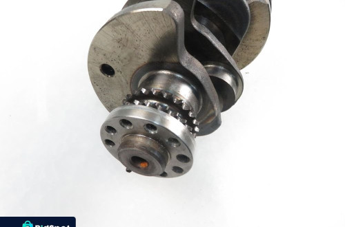 WAŁ KORBOWY AUDI A6  C6 3.0 TDI 059AB BMK