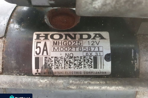 Honda Civic VIII 2.2 iCDTI ROZRUSZNIK M002T85871