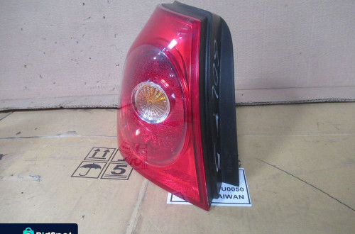 LAMPA LEWA TYLNA VOLKSAWAGEN GOLF 5