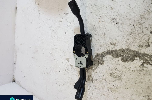 PRZEŁĄCZNIK ZESPOLONY AUDI A4 B5 4D0953513