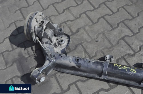 FORD FIESTA MK8 3D 5D ZAWIESZENIE BELKA TYŁ BĘBNY