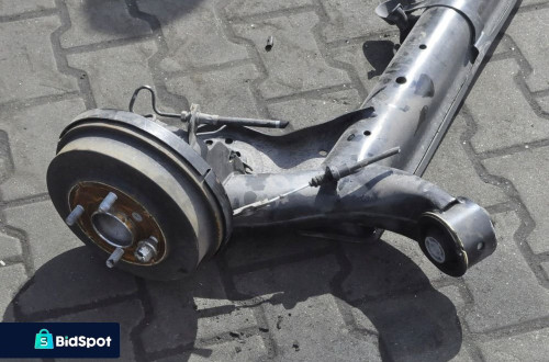 FORD FIESTA MK8 3D 5D ZAWIESZENIE BELKA TYŁ BĘBNY