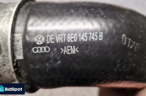 AUDI A4 B6 PRZEWÓD INTERCOOLERA 8E0145745B