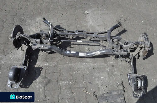 VW GOLF VII ZAWIESZENIE TYLNE TYŁ BELKA TYLNA OŚ