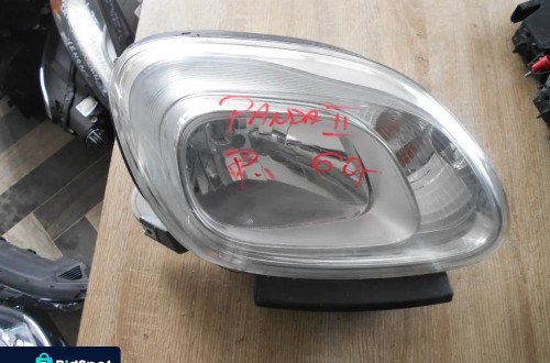 FIAT PANDA LAMPA PRZÓD PRAWA EUROPA