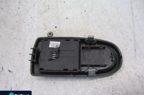iveco daily 06->panel sterowania szybami