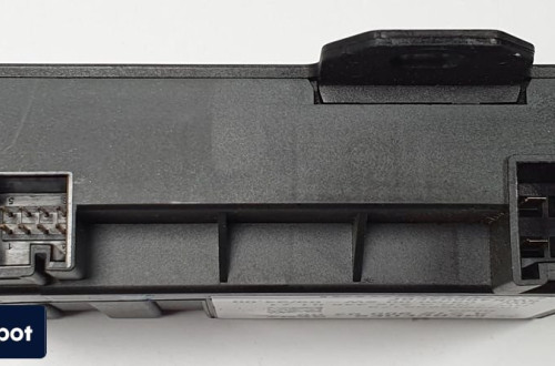 MODUŁ POMPY PALIWA MERCEDES W207 CGI A2129000406