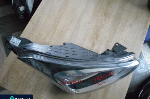 HYUNDAI i10 LIFT LAMPA PRZÓD PRAWA EUROPA