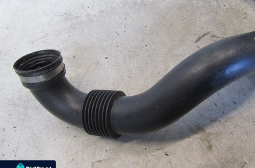 renault master II fl 2.5 dci rura powietrza 8200261965
