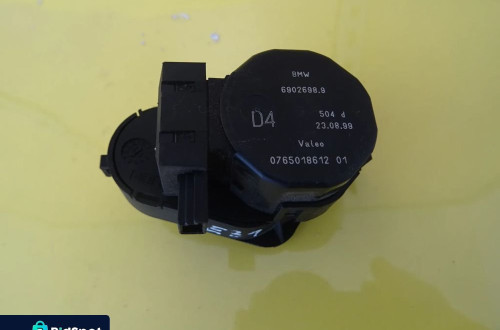 SILNICZEK NAWIEWU NAGRZEWNICY BMW E39 69026989 NR249