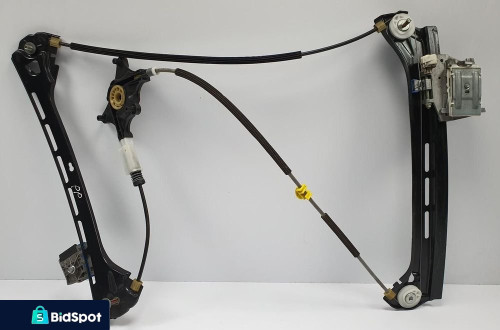 MECHANIZM SZYBY PRAWY MERCEDES W207 A2077200246