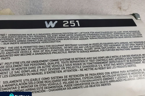PODUSZKA AIRBAG PASAŻERA W251 R-KLASA A2518600805