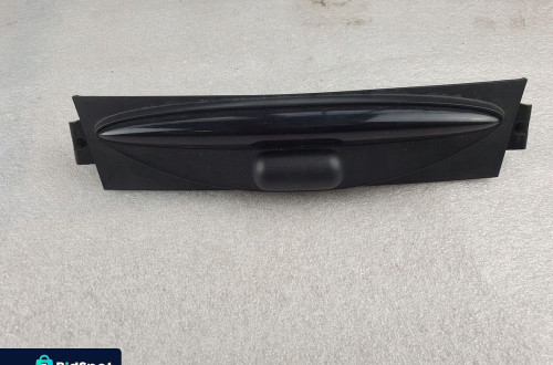 ZMIENIARKA PŁYT CD MERCEDES W164 W251 A2118705390