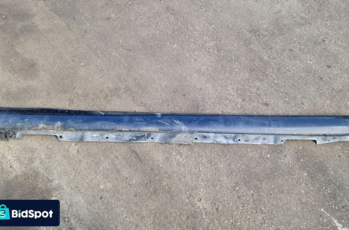 TOYOTA AVENSIS T25 NAKŁADKA PROGU LEWA 75852-05010