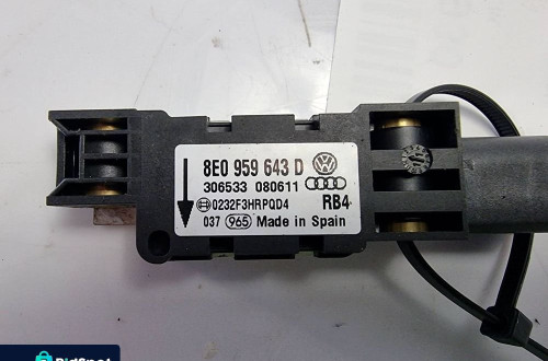 CZUJNIK VOLKSWAGEN PHAETON II LIFT NIE LONG 8E0959643D