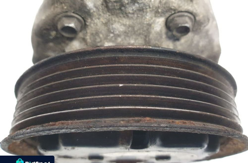 Audi A4 B6 2.0 20V SPRĘŻARKA KLIMATYZACJI 447220-8410