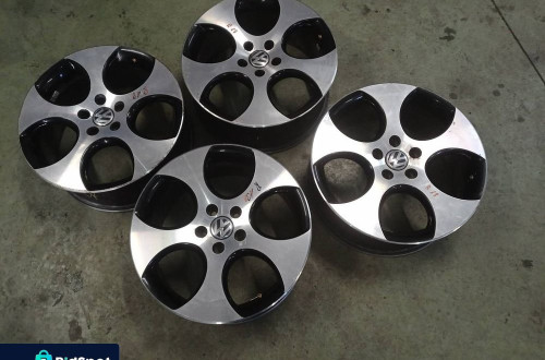 FELGI ALUMINIOWE GTI R18 5X112 VOLKSWAGEN GOLF V