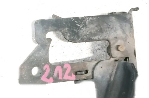 MERCEDES E W212 11r ZAMEK RYGIEL MASKI