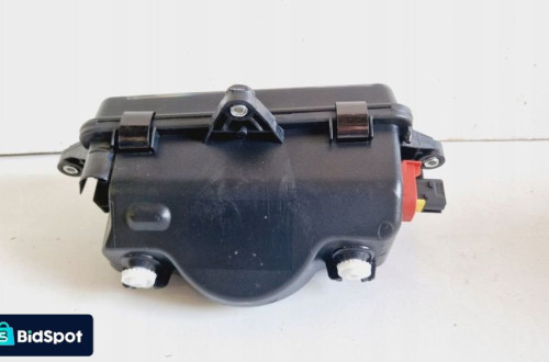 lampa halogen blenda dachowa scania r 2081558