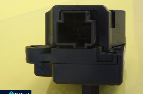 SILNICZEK NAWIEWU NAGRZEWNICY OPEL B8036U14 NR117
