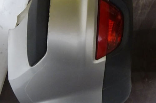 FORD FOCUS MK2 1.6TDCI ZDERZAK TYLNY TYŁ
