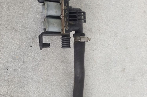ELEKTROZAWÓR POMPKA WODY BMW X5 F15
