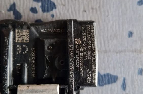 FORD MAZDA CZUJNIK CIŚNIENIA KOŁA 8G92-1A159-AE