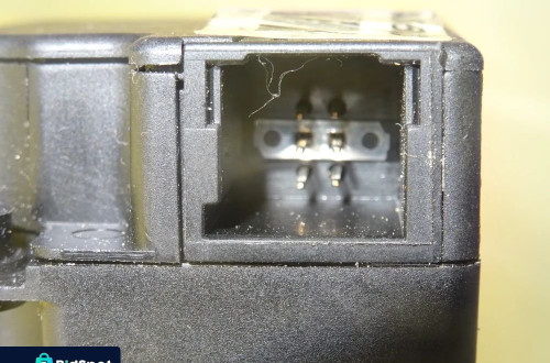 SILNICZEK NAWIEWU NAGRZEWNICY RENAULT SCENIC II F665243L NR62