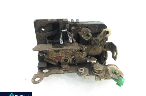 ZAMEK PRAWY PRZEDNI IVECO DAILY III