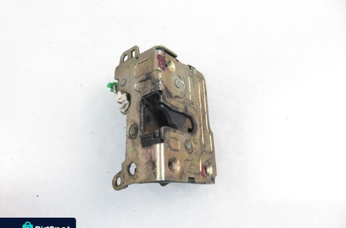 ZAMEK PRAWY PRZEDNI IVECO DAILY III