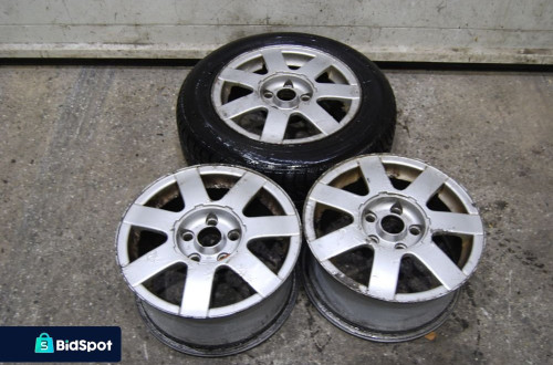 KOŁA FELGA ALUMINIOWA 3B0601025A 5X112 7J ET45 R15 VW PASSAT GOLF