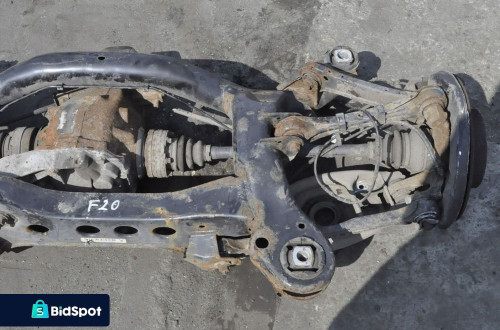 BMW E81 2.0D ZAWIESZENIE BELKA TYŁ 7598855 3.07