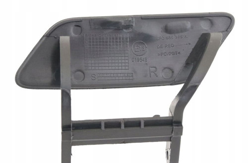 Zaslepka spryskiwacza reflektora Audi A3 8p Lift