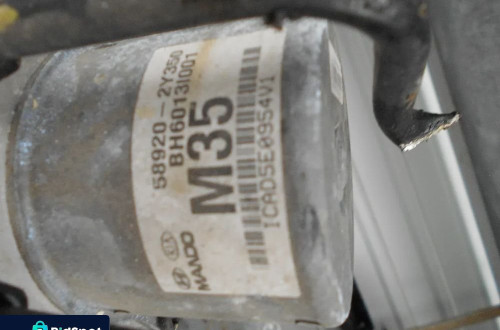 HYUNDAI ix35 POMPA ABS 58920-2Y350