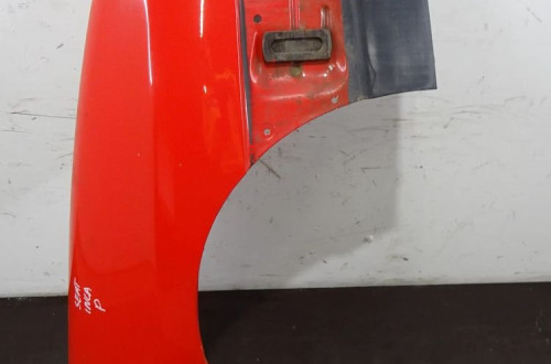SEAT INCA 97-05 1.4B BŁOTNIK PRAWY PRZEDNI PRZÓD