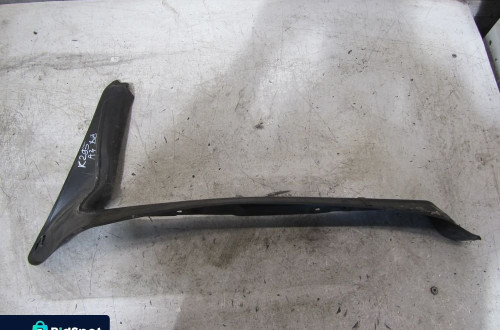 audi a4 b8 wygłuszenie błotnika prawy przód